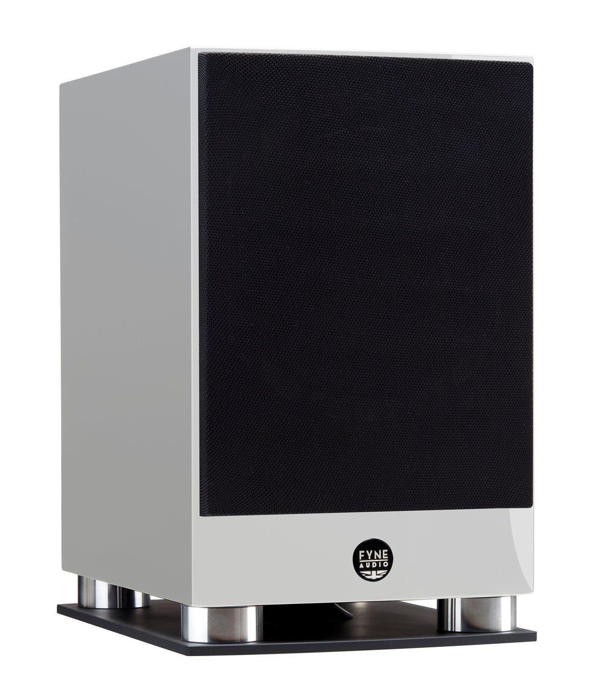 Fyne Audio F500SP in Piano Gloss White with grille on
