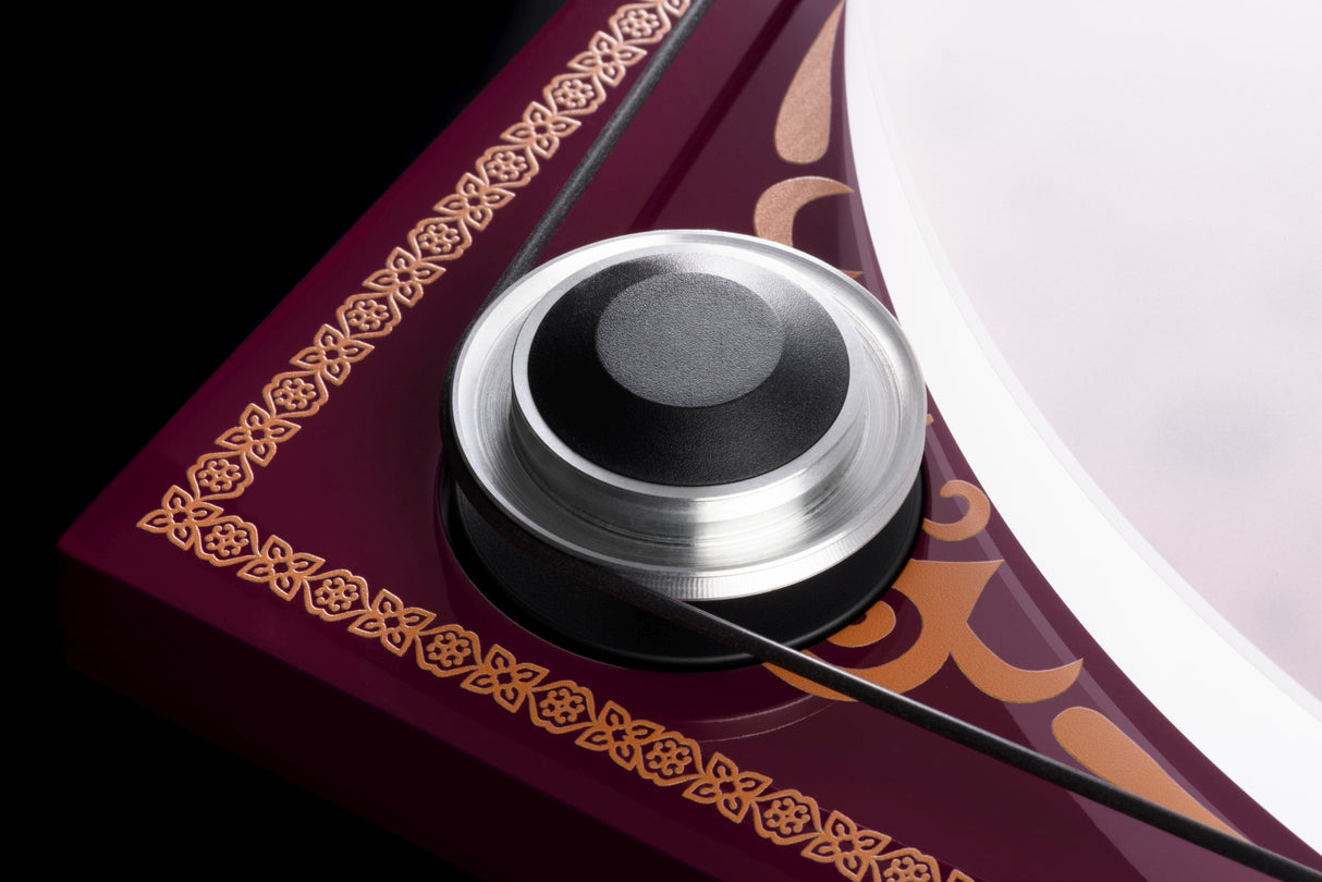 Pro-Ject Essential III George Harrison Edition