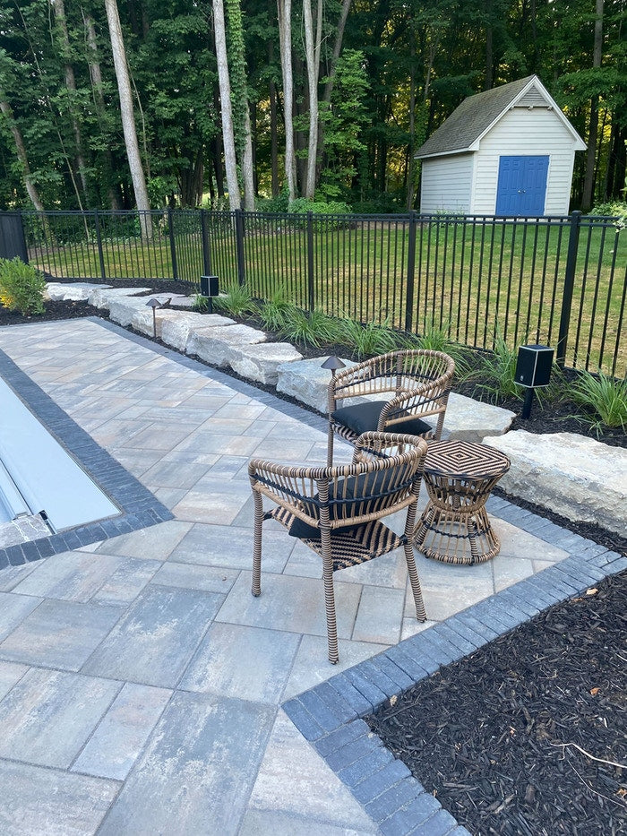 Lodge Sound Solar Outdoor Bluetooth Speaker