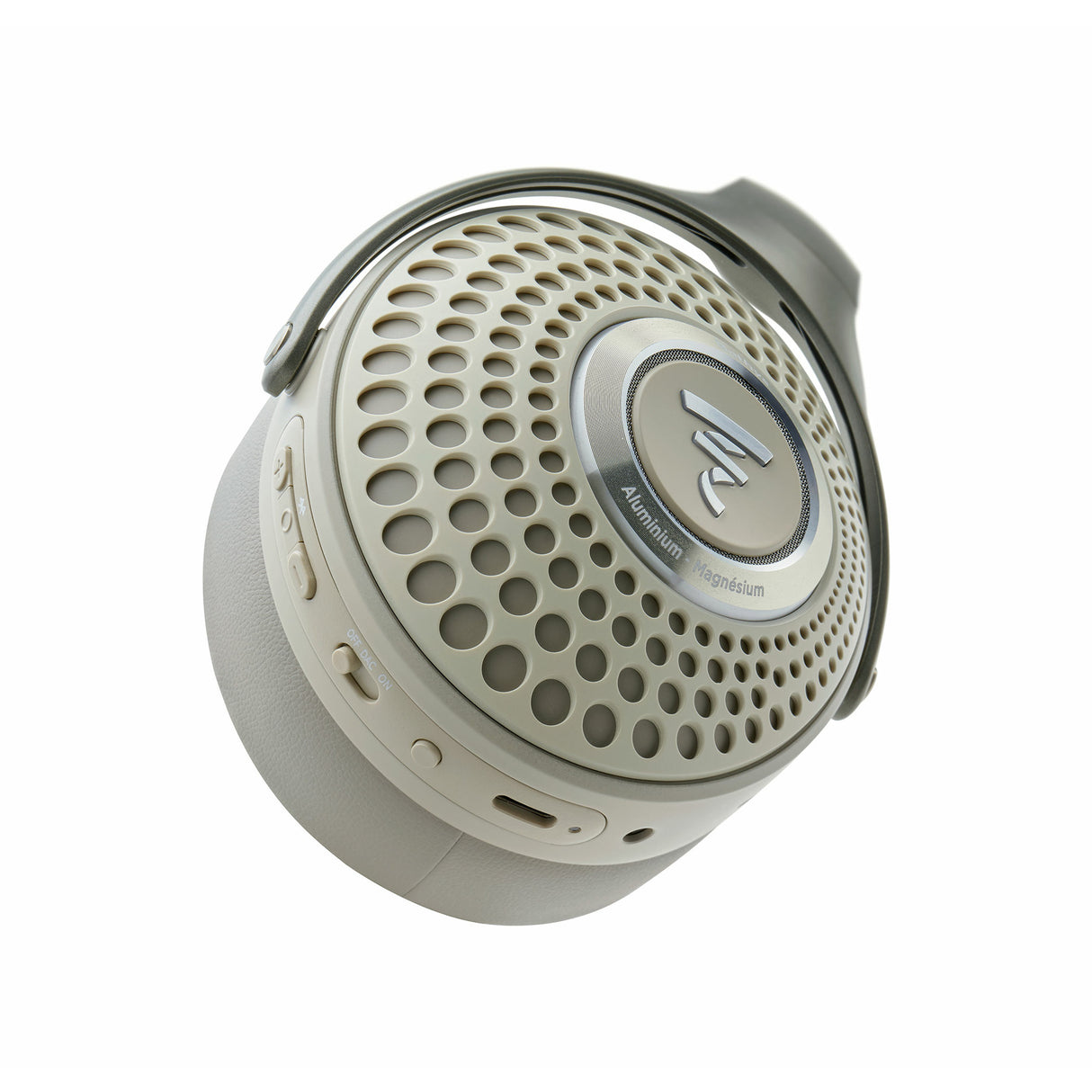 Focal Bathys wireless Bluetooth® Active Noise Cancellation headphones