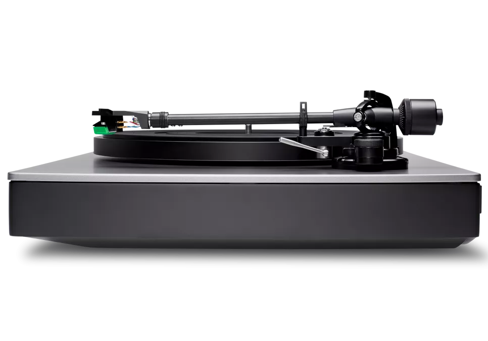 Cambridge Audio Alva ST turntable product angle 3