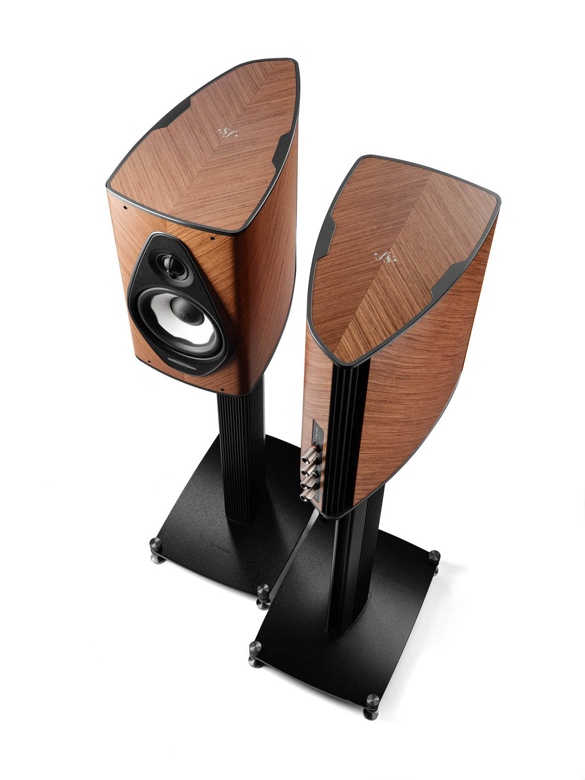 Sonus faber Olympica G3 I pair in Walnut on optional stands