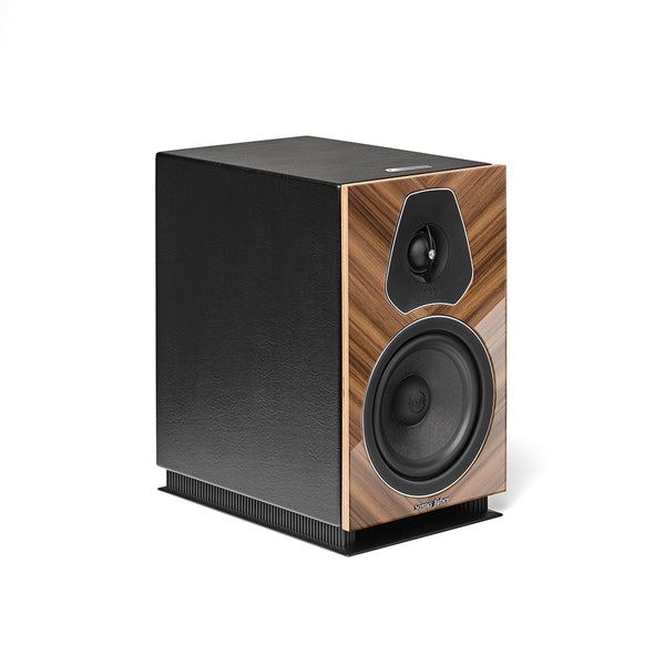 Sonus faber Lumina II Amator Walnut angled view