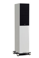 Fyne Audio F501SP in Piano Gloss White with grille on
