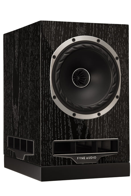 Fyne Audio F500S bookshelf speaker in Black Oak with grille removed