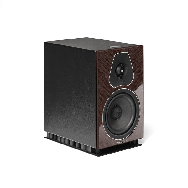 Sonus faber Lumina II Amator Wenge angled view